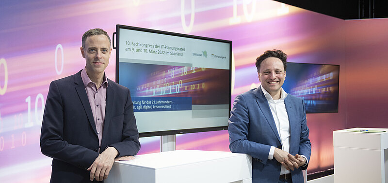 Foto von Dr. Markus Richter (CIO Bund) und Ammar Alkassar (CIO Saarland)